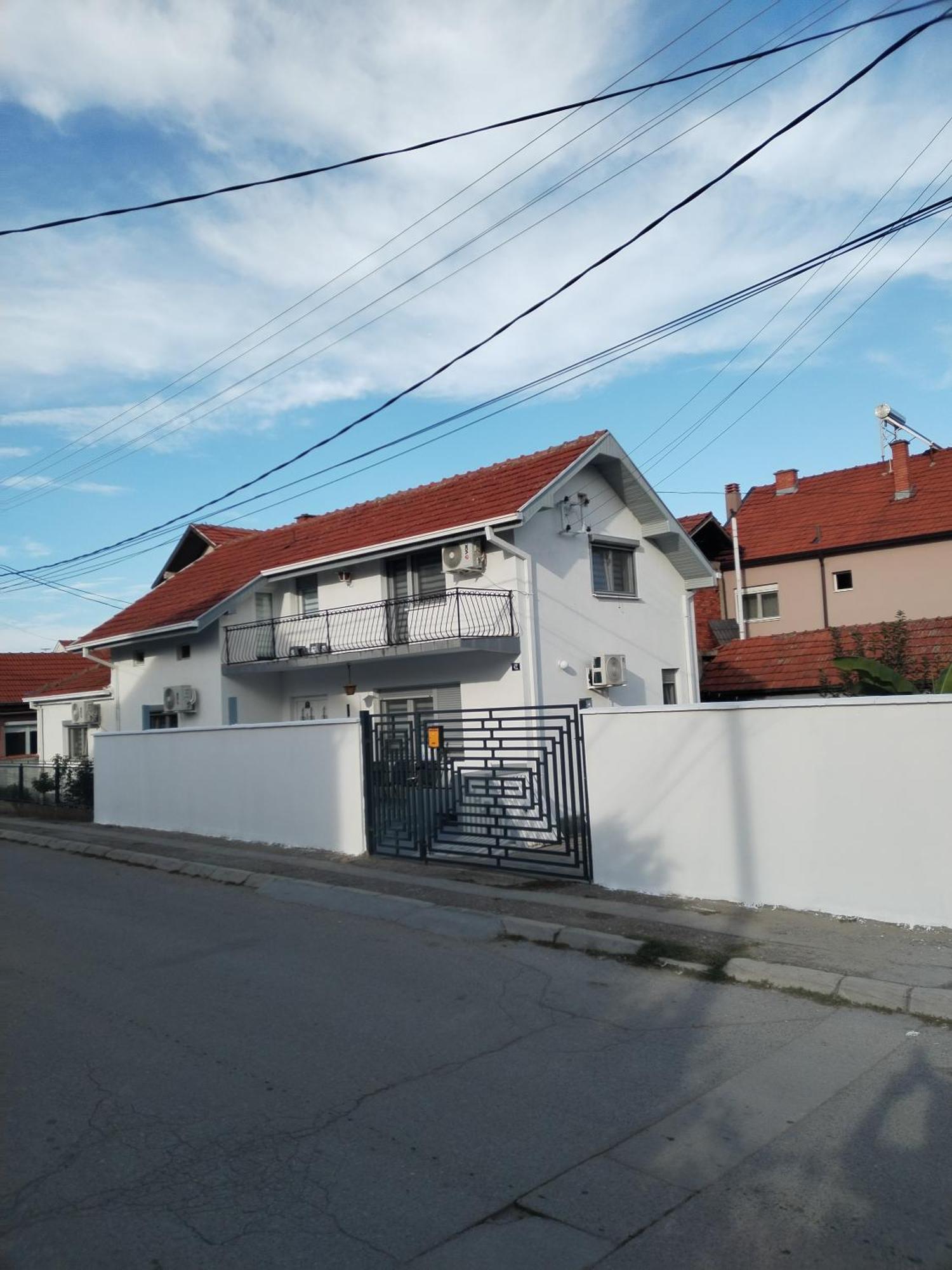 Gostinska Kuca Apartment Лесковац Екстериор снимка